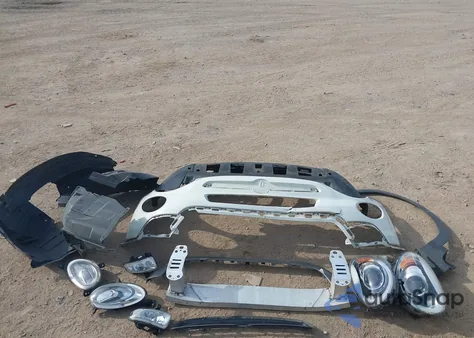 2016 Fiat 500X Trekking Plus z USA, uszkodzony, nr VIN ZFBCFYET4GP378064